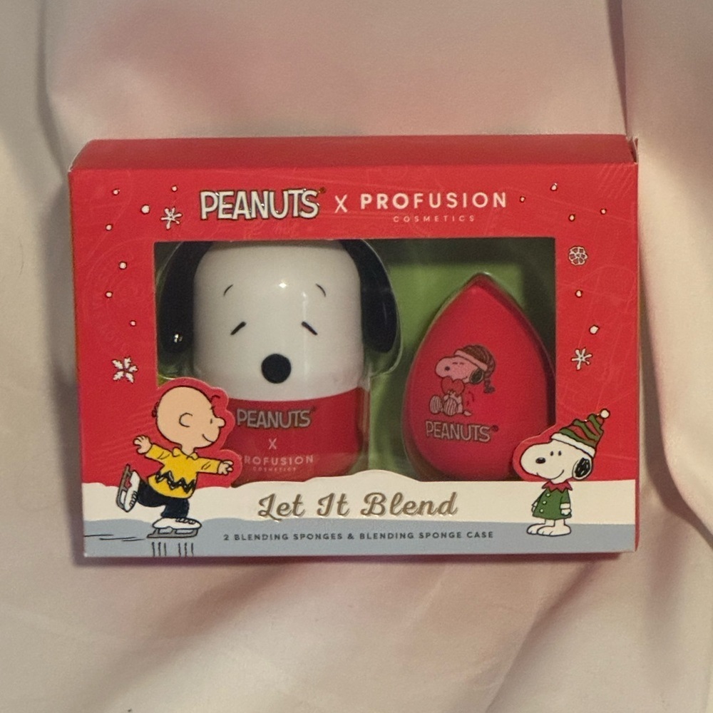 Peanuts x Profusion Blending Sponge Set